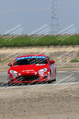 media/Apr-30-2022-CalClub SCCA (Sat) [[98b58ad398]]/Group 2/Race (Grapevine)/